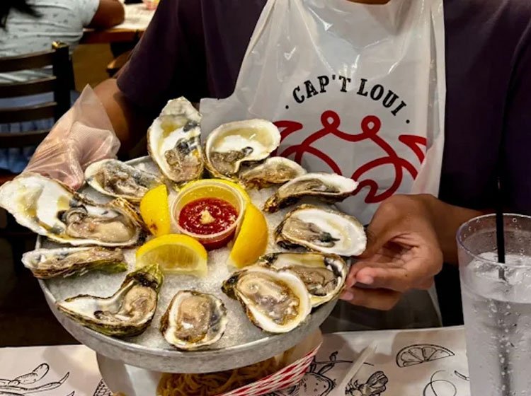 Cap't Loui - Cajun Seafood Boil