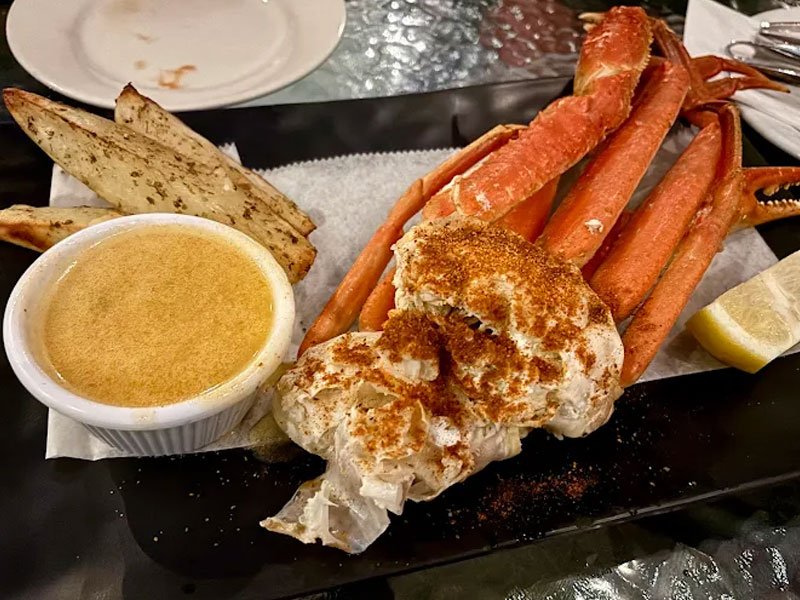 Off The Hook Raw Bar & Grill