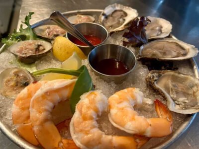 Off The Hook Raw Bar & Grill