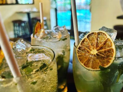 Off The Hook Raw Bar & Grill